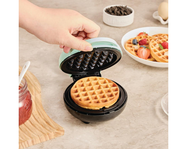 Nutricook WM100 Mini Waffle Maker