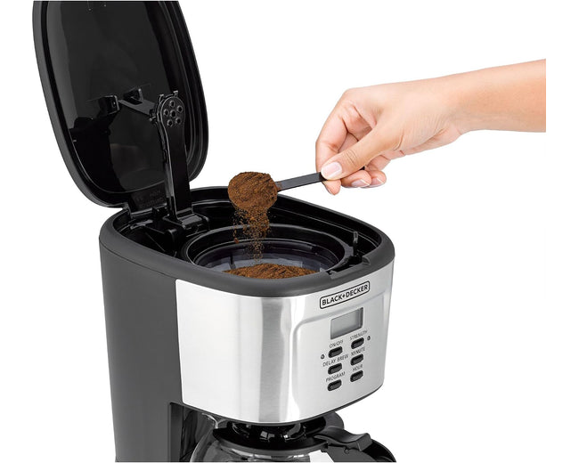 BLACK+DECKER DCM85-B5 12-Cup Programmable Coffee Maker, 900W, 1.5L Glass Carafe