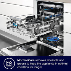 Electrolux 13 Place Settings Freestanding Dishwasher – 6 Programs Inverter Motor AirDry Technology Delay Start ESF5513LOX