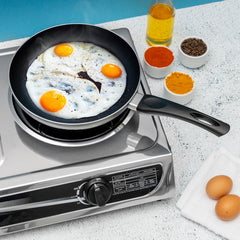 Geepas Stainless Steel Gas Cooker, Auto Piezo Ignition, Triple Gas Burner | Low Gas Consumption | FFD | Cast Iron Mixing Tube
