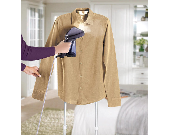 BLACK+DECKER HST1500-B5 handheld garment steamer - alternate angle