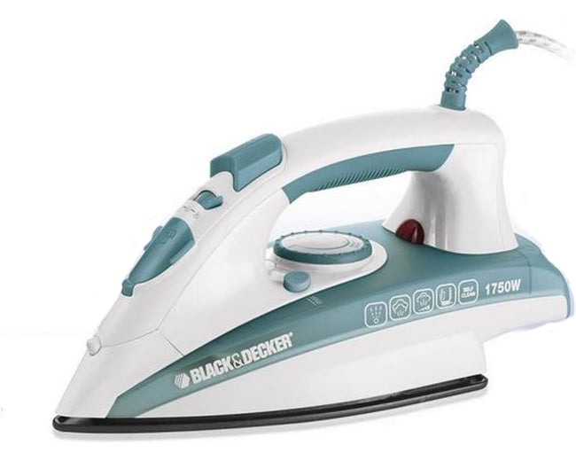 BLACK+DECKER X1600-B5 steam iron - front view