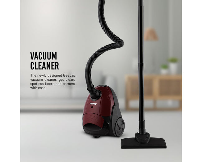 Geepas GVC2594 2200W vacuum cleaner - product in use